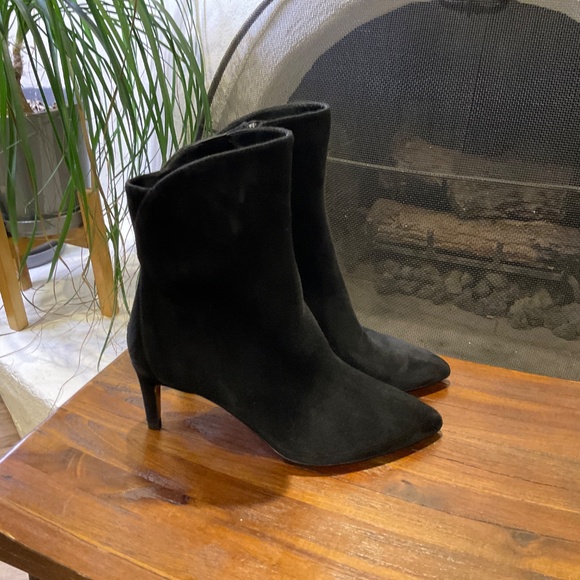 Sam Edelman Black Suede Ankle Boots Size 7 - Picture 3 of 8